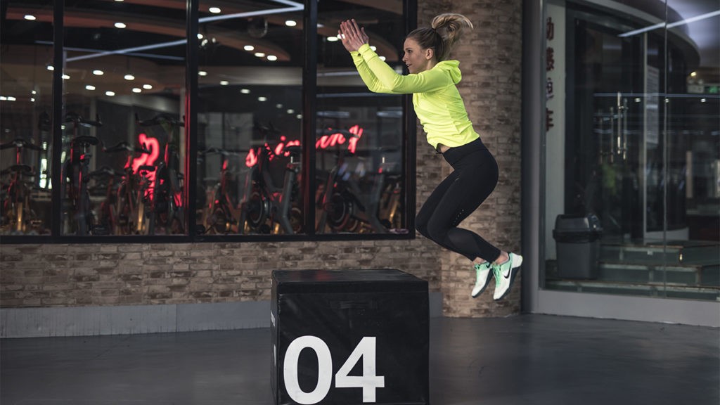 active-active-wear-blonde-2294403-1024x576-8551702